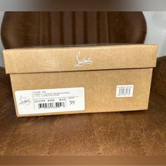 Christian Louboutin Glossy Red Heels - Picture 4 of 10